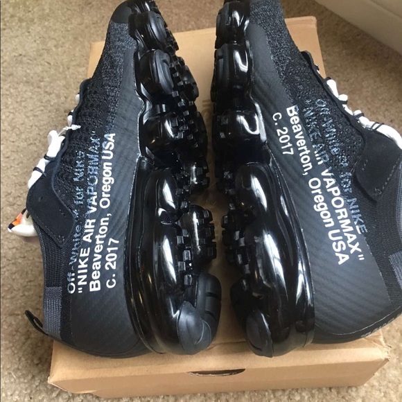 pink off white vapormax